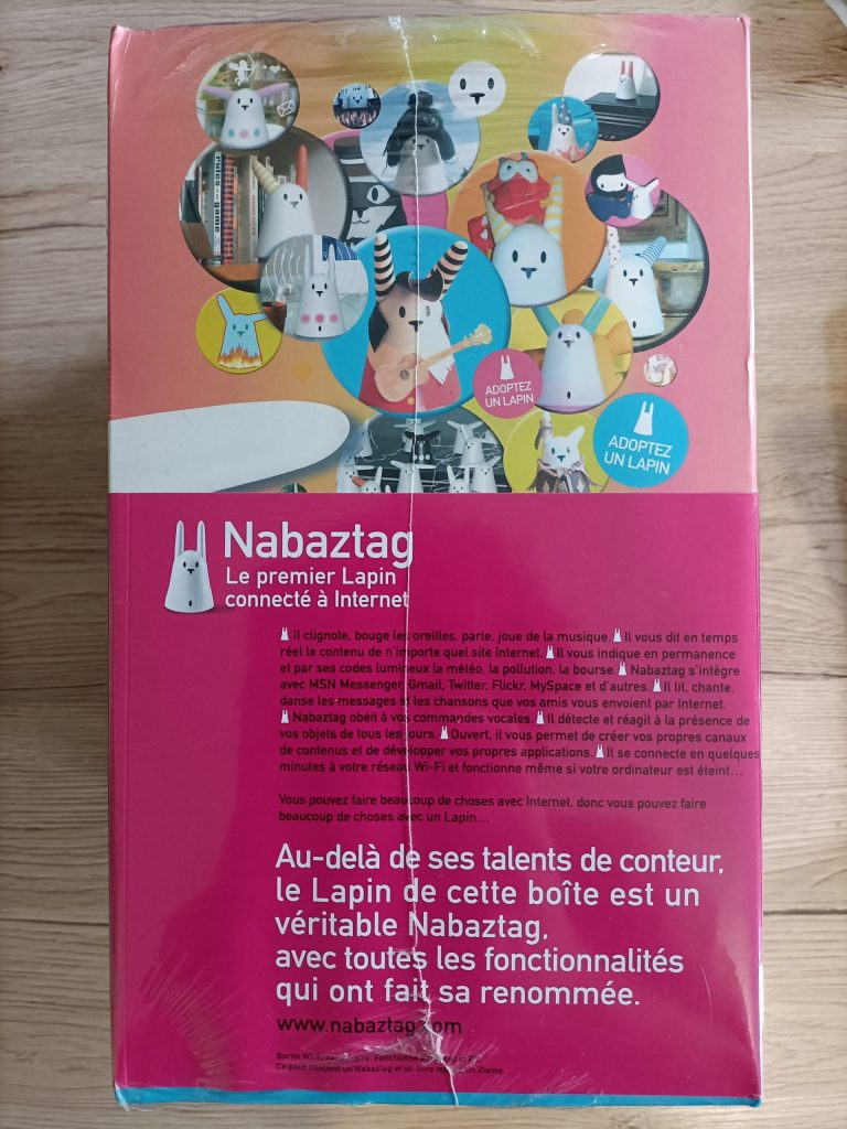 nabaztag lit un livre rfid ztamp
